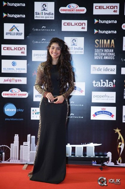 South-Indian-International-Movie-Awards-2016-Day-2